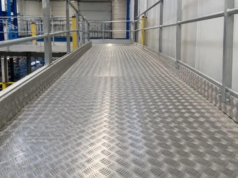How to Choose the Right Aluminium Chequered Plate for Your Project in Qatar